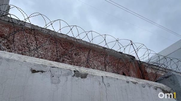 Довели до сумасшествия: в Омске вынесли приговор банде «чёрных» риелторов