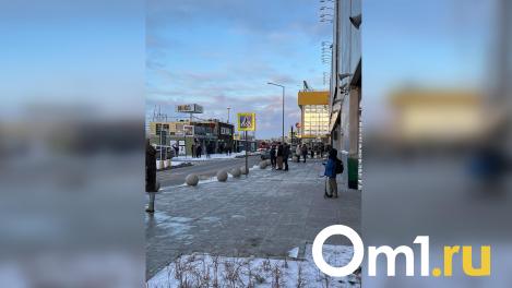 Омскую «Мегу» эвакуировали из-за пожарной тревоги