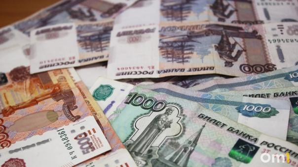 Депутаты Госдумы приняли законопроект о росте МРОТ до 16 242 рублей