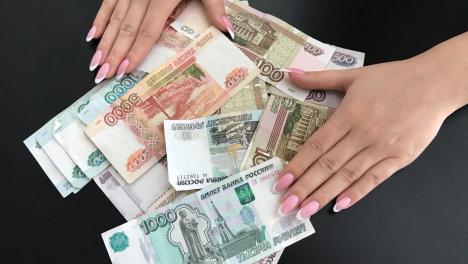 Эксперты отмечают, что апрельские продажи ипотеки и авто выросли на 10%