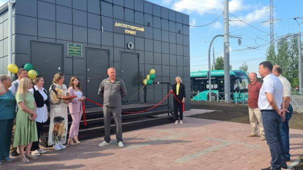Комнаты отдыха и кабинет врача: в омском микрорайоне Зелёная река открыли диспетчерский пункт