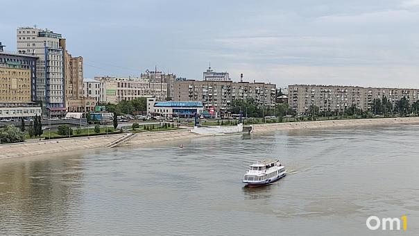 В Омске снизили тарифы для теплохода в Большеречье, но все равно его закроют