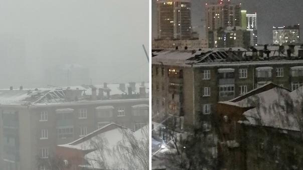 Снесло крышу: из-за сильного ветра у дома на Красном проспекте в Новосибирске обрушилась кровля