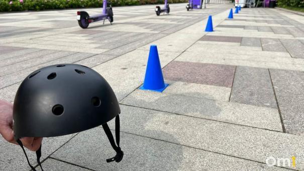 В Омске пользователей электросамокатов бесплатно застрахуют