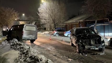 Стало плохо за рулём: омич устроил двойную аварию и умер