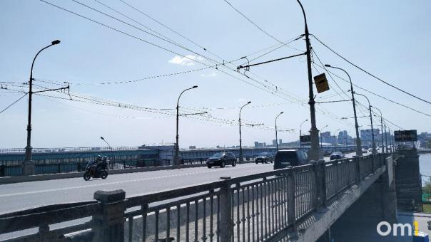 Октябрьский мост в Новосибирске отремонтируют к ноябрю