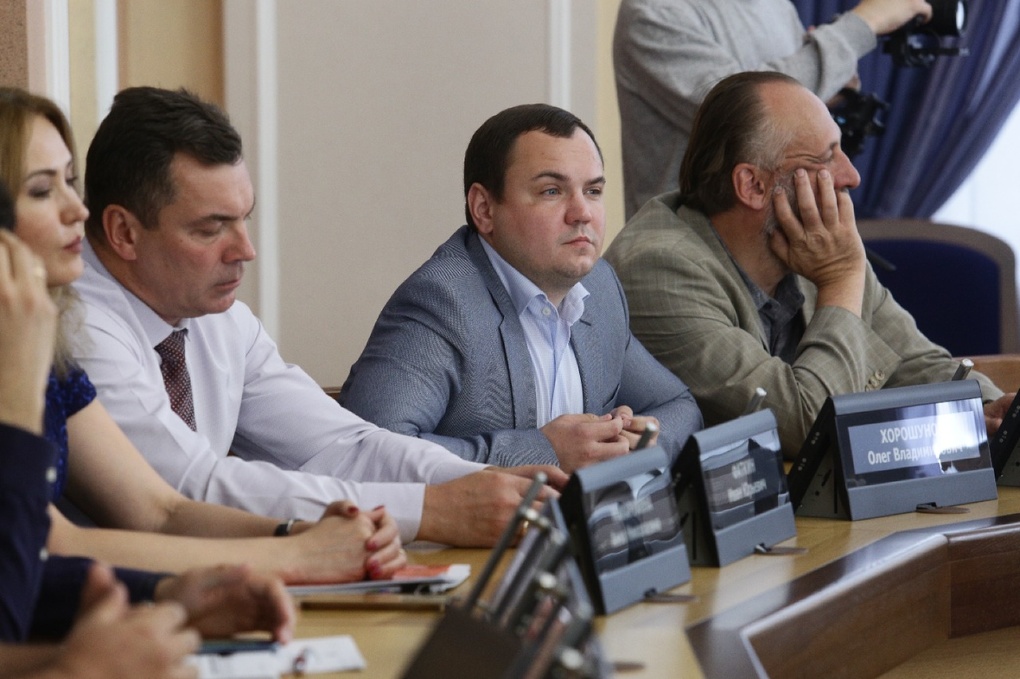 Эксперты настаивают на усилении контроля за наружной рекламой в Новосибирске