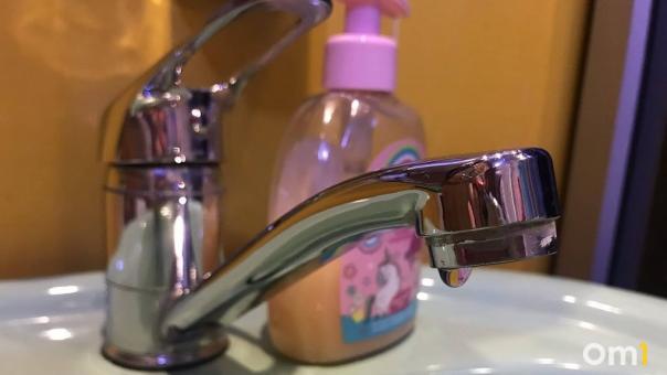 Где в Новосибирске отключат горячую воду в июне: список улиц
