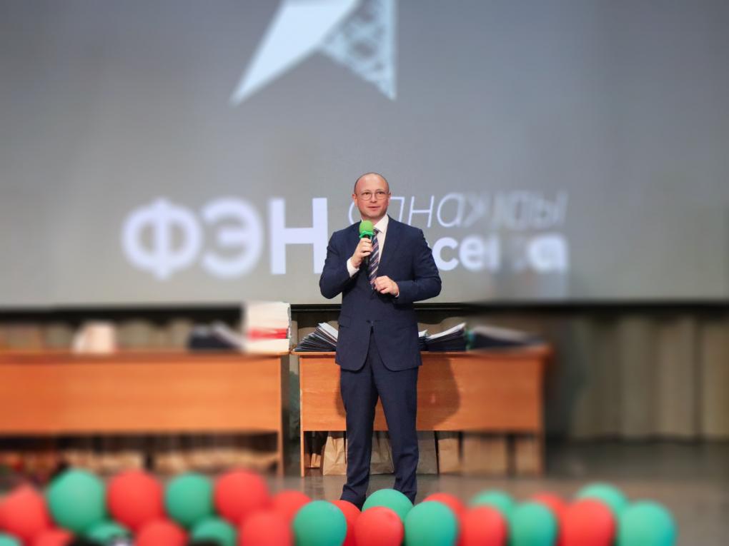 «Россети Новосибирск» поздравили выпускников НГТУ с окончанием вуза