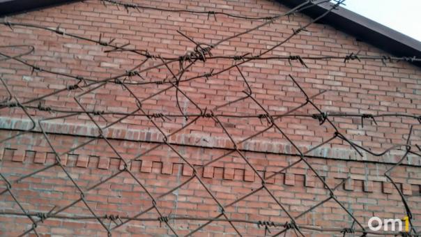 Пожилой омич отправится в колонию на 14 лет за убийство и ограбление соседа