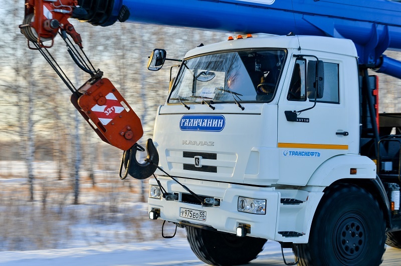 «Транснефть — Западная Сибирь» выбирает маневренный автотранспорт