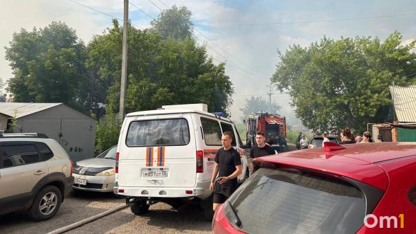 После крупного пожара в Омске в частном секторе до сих пор не включили газ
