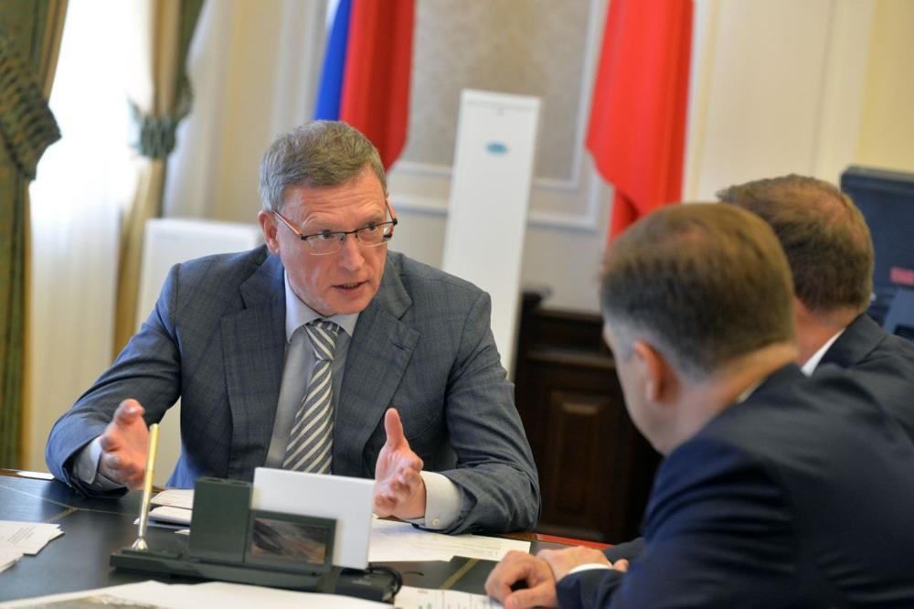 Александру Буркову представили нового руководителя Сибирского Сбербанка