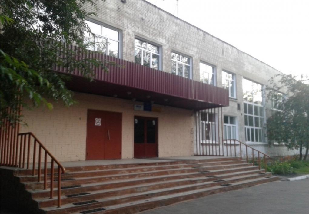 Обещают дать самый плохой кабинет. В омских школах снова начались поборы