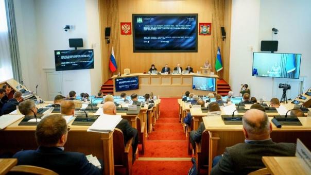 Лишился мандата после фразы о «прародине мигрантов» депутат Югры Таги-заде