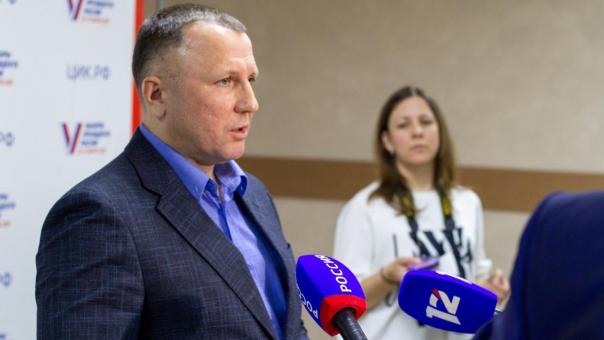 За первый день на выборах проголосовали полмиллиона омичей