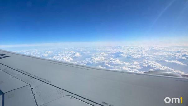 Самолёт из Омска не смог приземлиться в Санкт-Петербурге с первого раза
