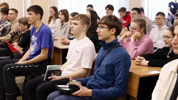 В ОмГУ им. Ф.М. Достоевского стартует первая Региональная профильная смена «Сириус 55–2024/1»