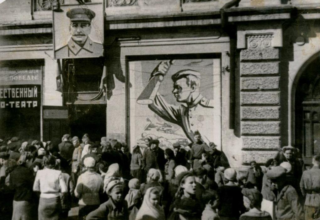 Омичам показали уникальные кадры Дня Победы 1945 года