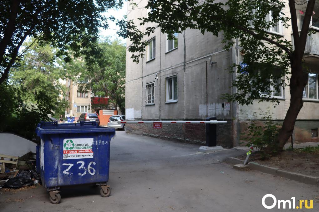 «У них там война»: мусорный коллапс вынудил новосибирцев просить помощи у мэра