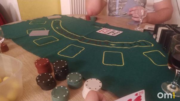 Две женщины ответят в суде за работу в подпольном казино в Новосибирске