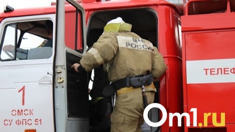 Омичи в соцсетях сообщают о пожаре в торговом центре Чкаловского посёлка