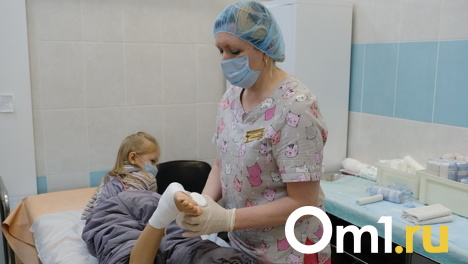 Стало известно, как будут работать больницы и пункты вакцинации в майские праздники в Новосибирске