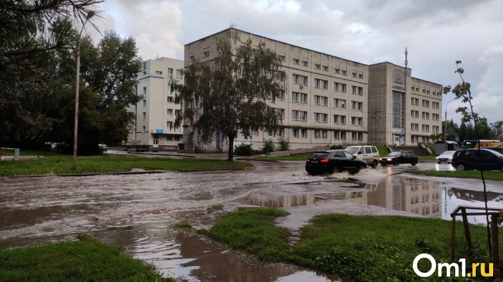 Мощный ливень затопил Новосибирск вечером 25 августа