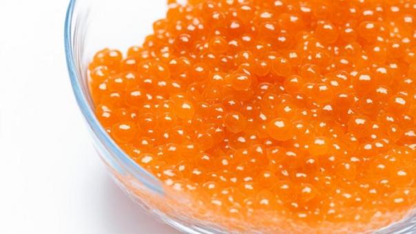 В Сибири за год подешевела икра: рассказываем, где продукт стоит дешевле всего