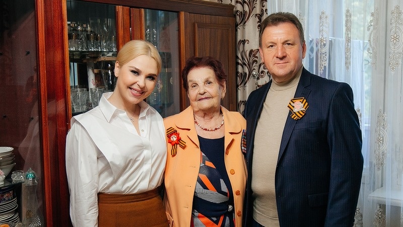 Знаменитая певица из Новосибирска Пелагея исполнила мечту ветерана войны