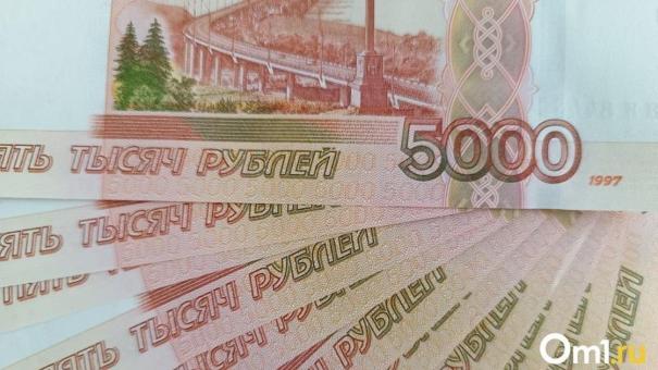Перед Новым годом в Омске активно ищут сборщиков подарков на зарплату до 80 тысяч