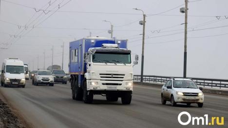 Движение грузовиков через мост 60-летия ВЛКСМ ограничат на год