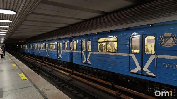 Новосибирский метрополитен продлит работу в День города