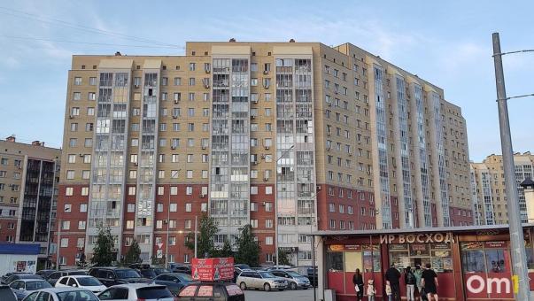 В Омске покупатели квартир в новостройках платят на 5 % меньше, чем заявлено в объявлениях