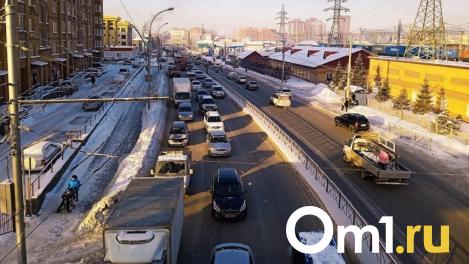 Пробки в Новосибирске достигли 8 баллов вечером 17 декабря