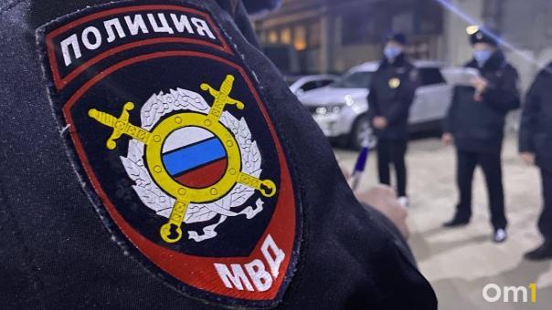 Омичка так хотела получить работу на космодроме, что платила за неё мошенникам
