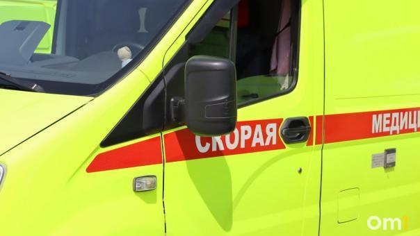 Омич случайно пробил голову ребёнка диском от болгарки