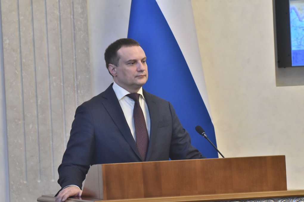 Андрей Травников поставил задачу повысить культуру производства при ремонте тепловых сетей