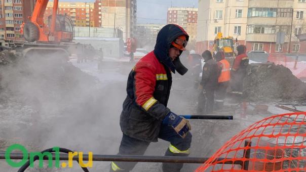 На улице Лескова прорвало теплосеть — подрядчик готовится заменить 1 360 метров трубопровода