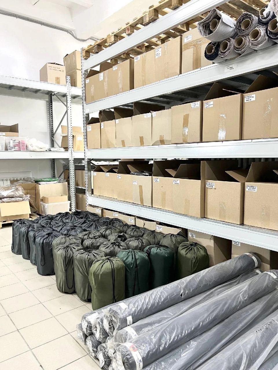 Омские предприятия круглыми сутками шьют экипировки для мобилизованных россиян