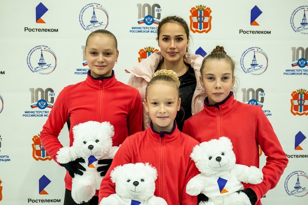 «Ростелеком» в Омске вывел спортсменов на «Звездную дорожку»