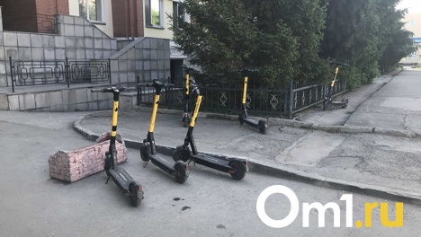 Более сотни парковочных мест для самокатов выделила мэрия Новосибирска