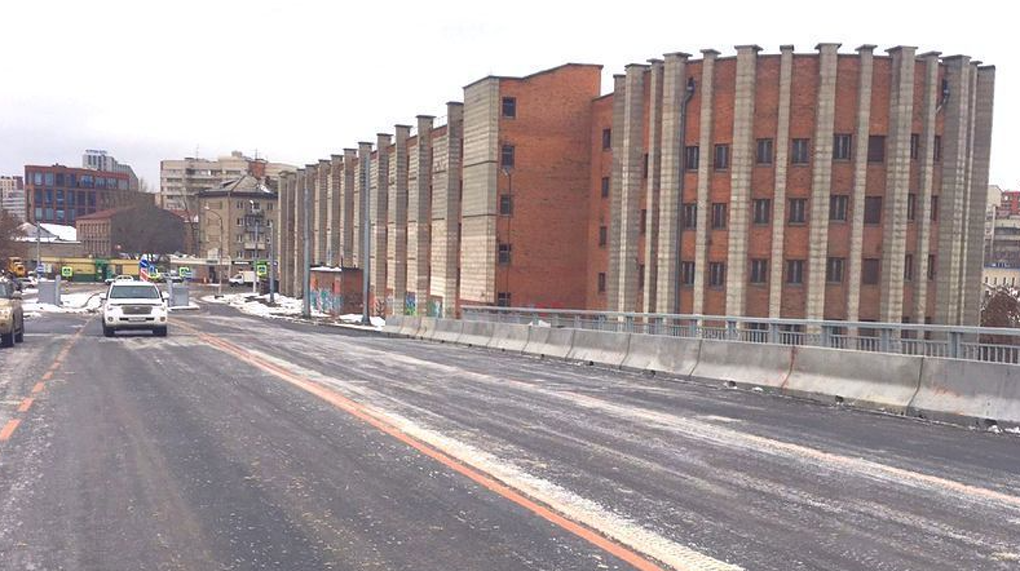 Зыряновский путепровод открыли для движения транспорта в Новосибирске