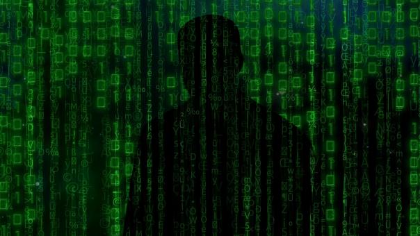 Жительница Омска потеряла все накопленные деньги, доверившись военному