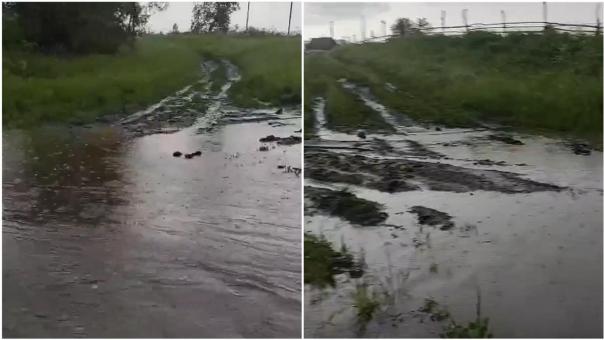 «Мусоровоз утонул»: дорога под Новосибирском превратилась в водоём. Местные жители бьют тревогу