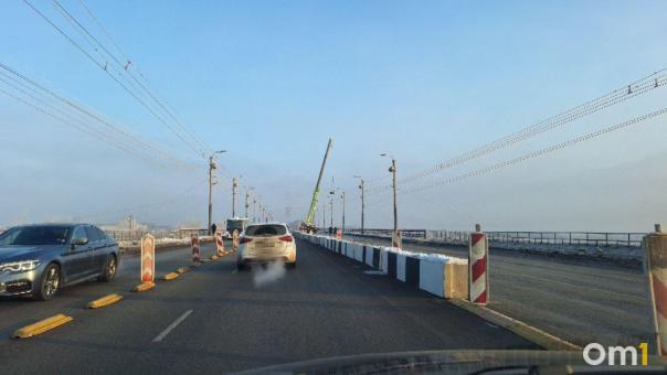 В Омске оценили скорость ремонта моста у Телецентра