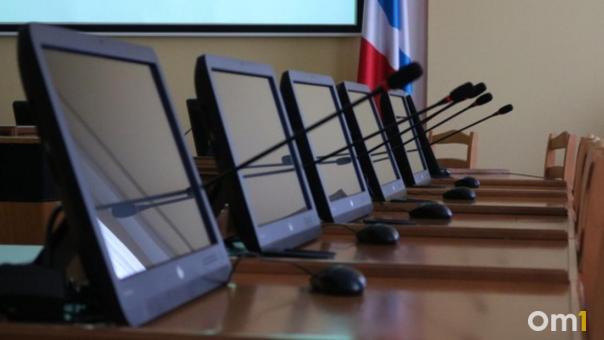 Глава Колыванского района требует удалить статьи о себе из новосибирских СМИ