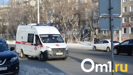 Из-за новогодних фейерверков двое омичей попали в больницу