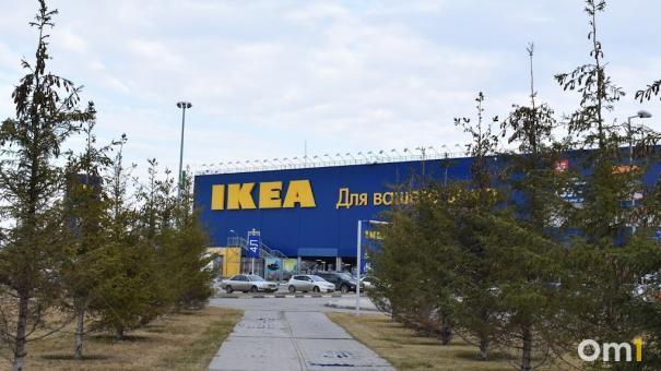 Из-за спецоперации на Украине омичи не смогут покупать товары и пользоваться услугами почти 50 компаний