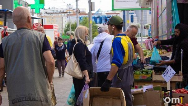 55-летний новосибирец перевел 1,3 млн рублей за границу по поддельным контрактам в Новосибирске